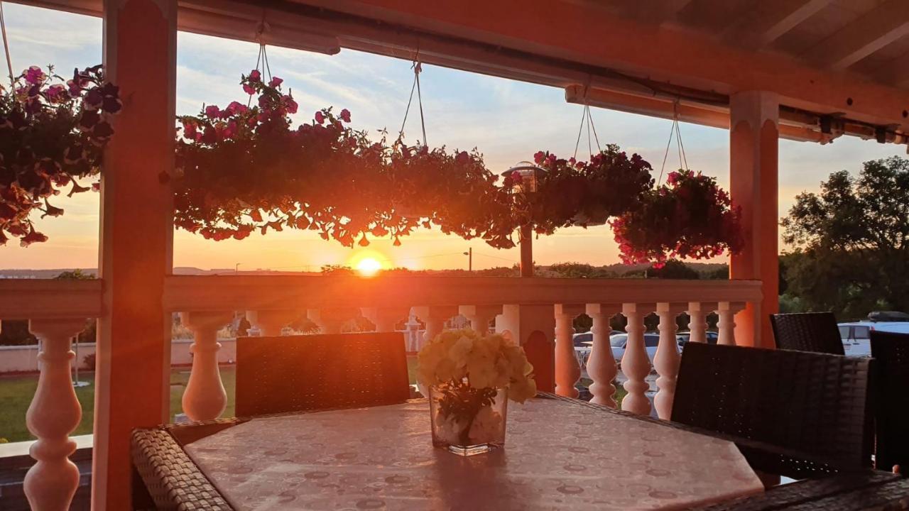 Villa Natalija Медулин Экстерьер фото
